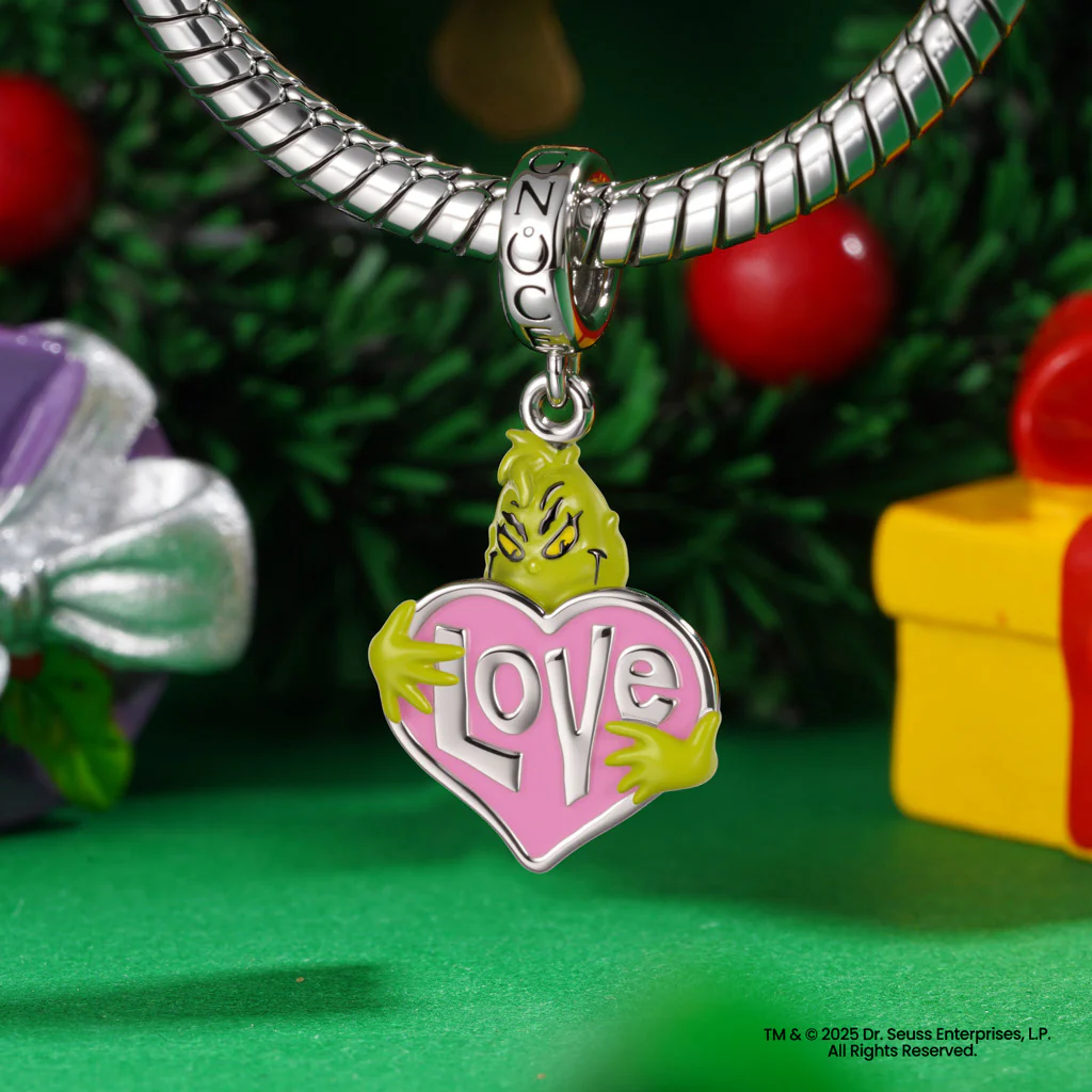 Gnoce Grinch Love Heart Pendant Dangle Charm - Image 3