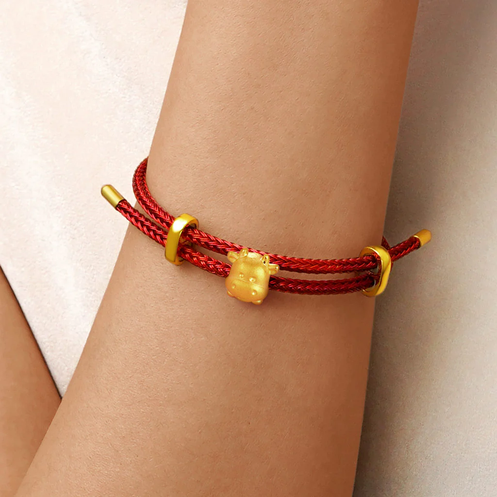 Gnoce Gold Guardian Cow Lucky Charm - Image 4