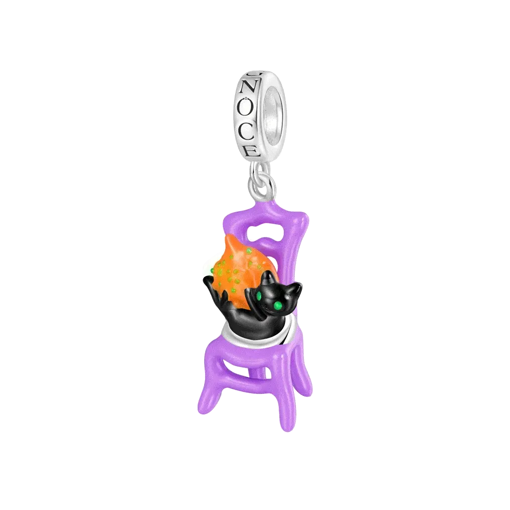 Gnoce Halloween Chair Glow-in-the-Dark Cat Charm Platinum-plated Silver Blend