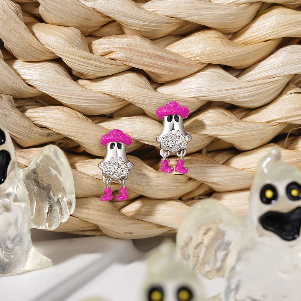 Gnoce Cowboy Ghost Stud Earrings Platinum-plated Silver Blend - Image 3