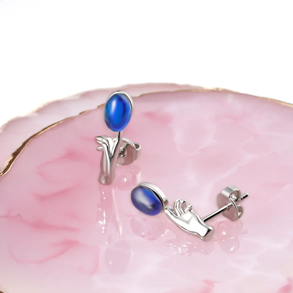 Gnoce Hand of God Mood Stud Earrings Platinum-plated Silver Blend - Image 3