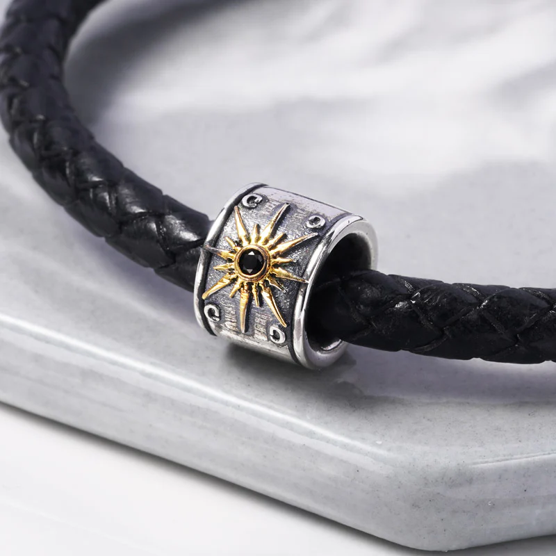 Gnoce Hanged Man Vintage Charm Platinum-plated Silver Blend - Image 3