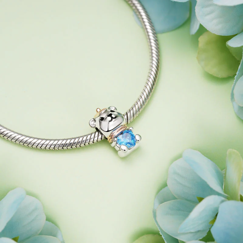 Gnoce Hat Bear Embraces Heart Gem Charm Platinum-plated Silver Blend - Image 3