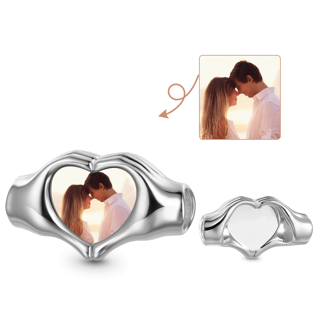 Gnoce Heart Hands Photo Charm Platinum-plated Silver Blend