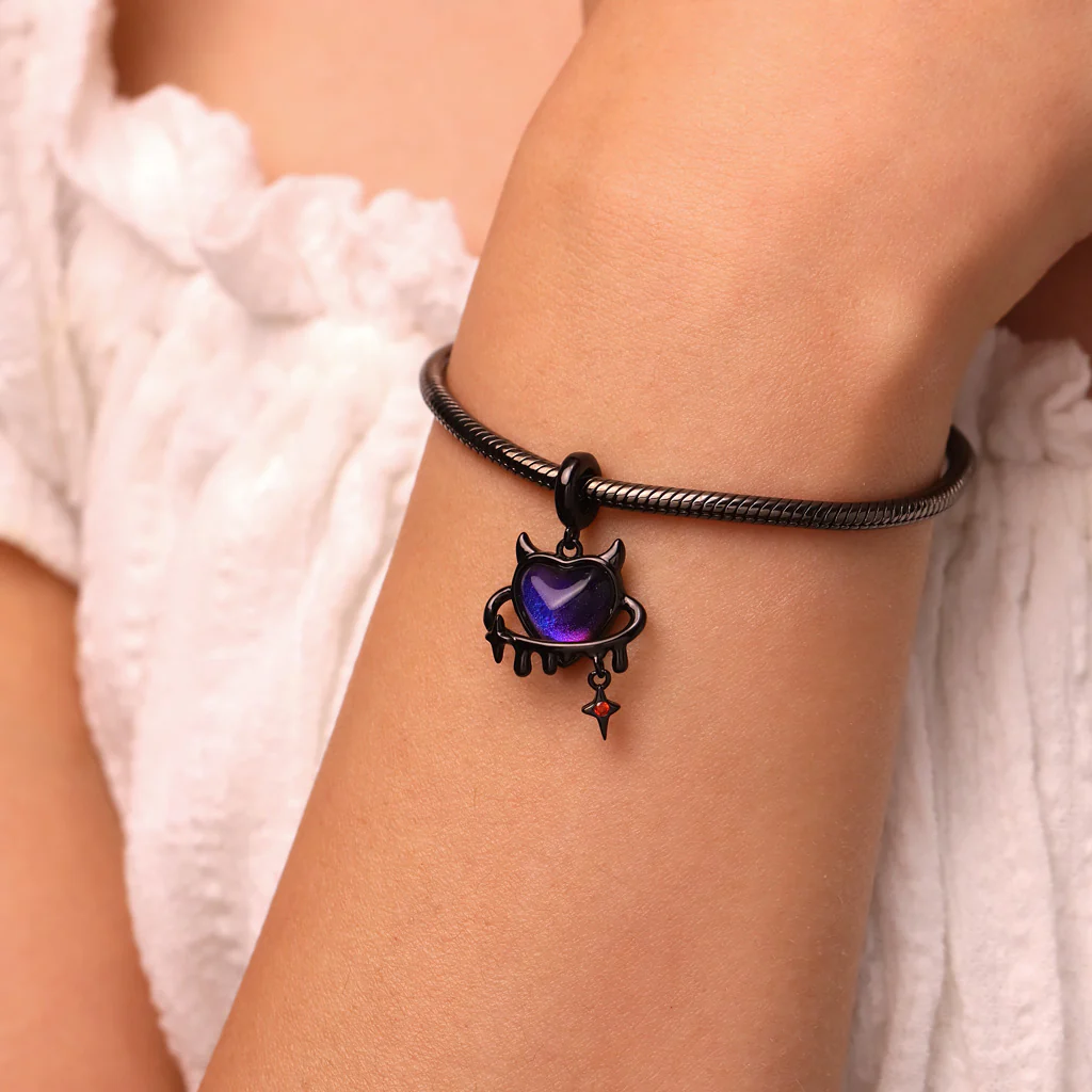 Gnoce Sweet Cool Heart of the Devil Pendant Dangle Charm - Image 6