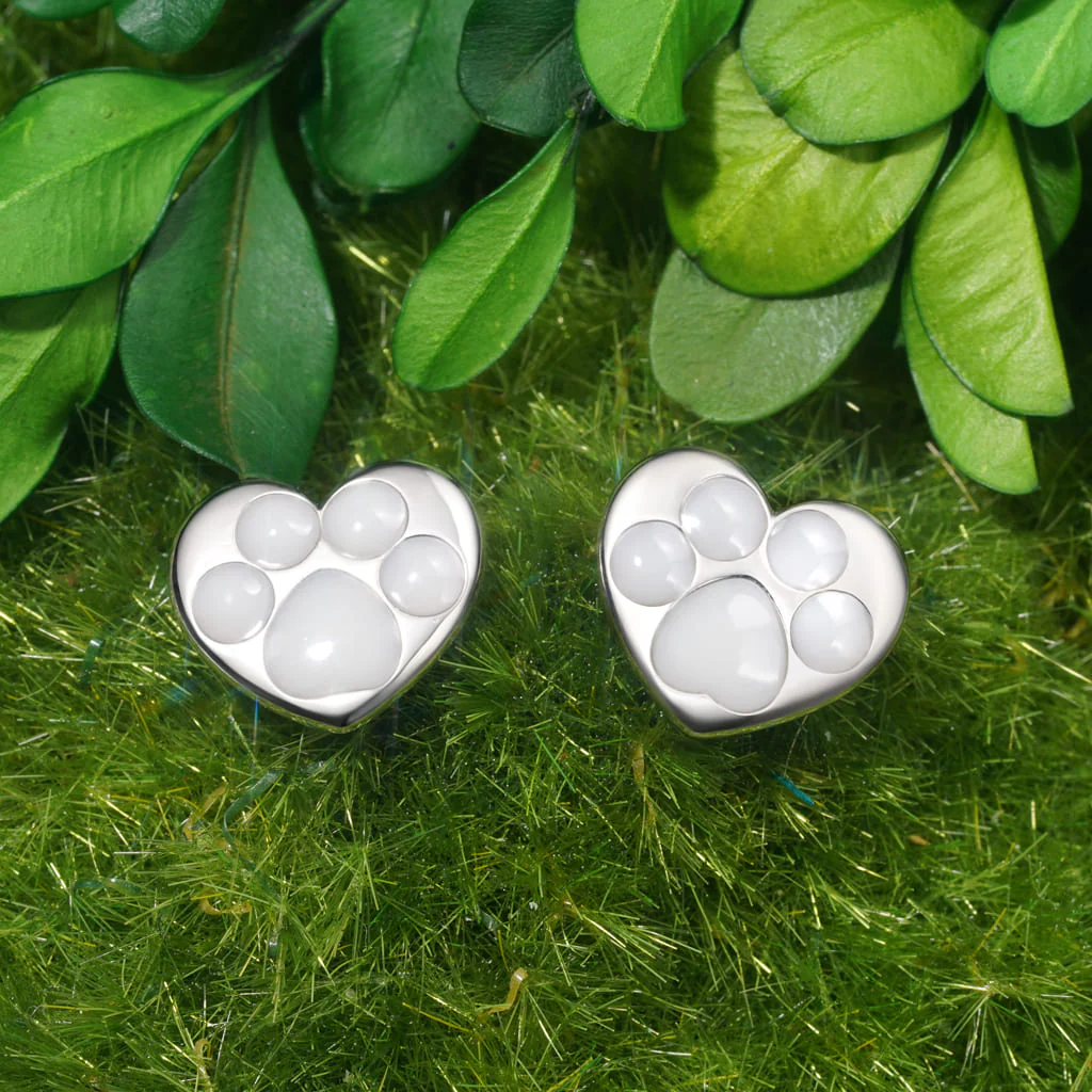 Gnoce Glow-in-the-Dark Heart Puppy Paw Stud Earrings Platinum-plated Silver Blend - Image 4