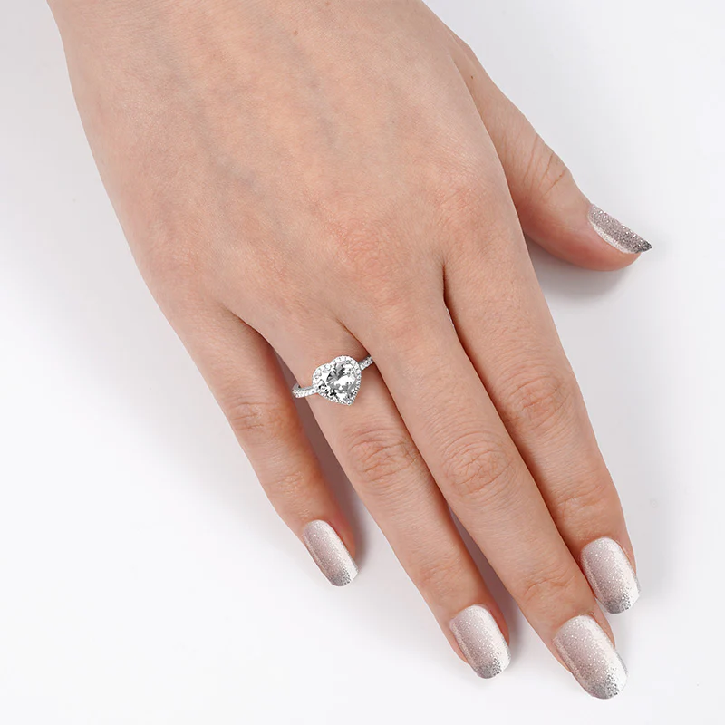Gnoce Heart Shaped Halo Engagement Ring Platinum-plated Silver Blend - Image 3
