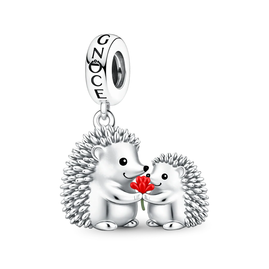 Gnoce Hedgehog Mother Child Holding Carnation Charm Platinum-plated Silver Blend