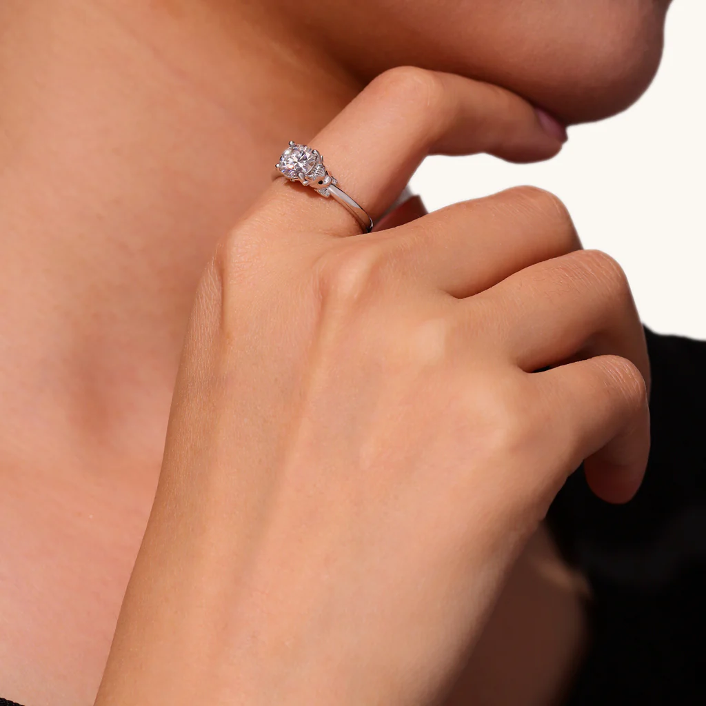 Gnoce Highland Cow Embraces Moissanite Ring Platinum-plated Silver Blend - Image 8