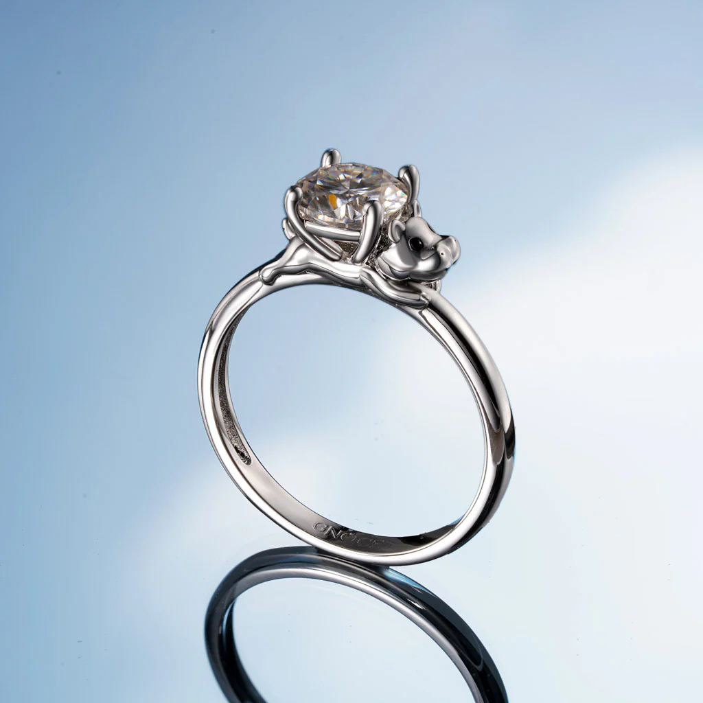 Gnoce Hippo Embraces Moissanite Ring Platinum-plated Silver Blend - Image 7