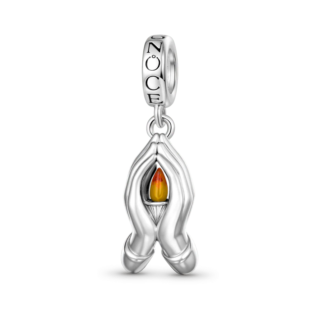 Gnoce Holding Fire In Hands Glow-in-the-Dark Charm Platinum-plated Silver Blend