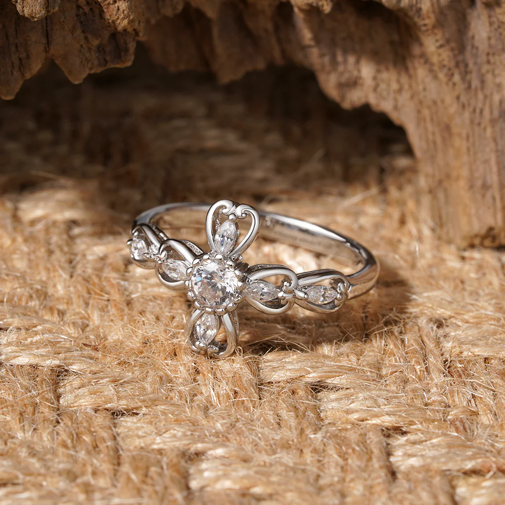Gnoce Hollow Love Heart Cross Ring Platinum-plated Silver Blend - Image 3