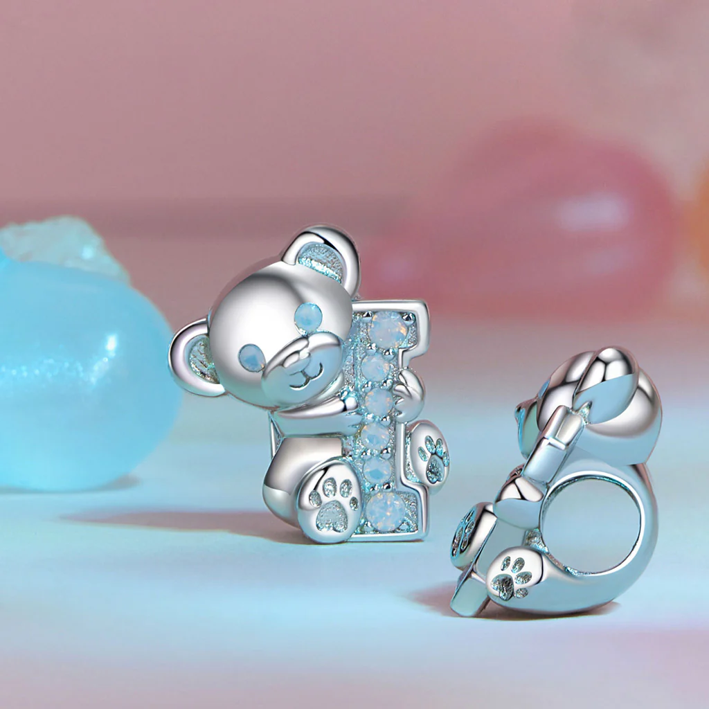 Gnoce "I Love U" Little Bear Charm - Image 2