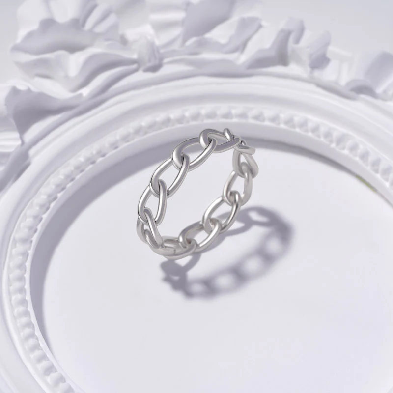 Gnoce Iconic Twist Silver Band Ring Platinum-plated Silver Blend - Image 3