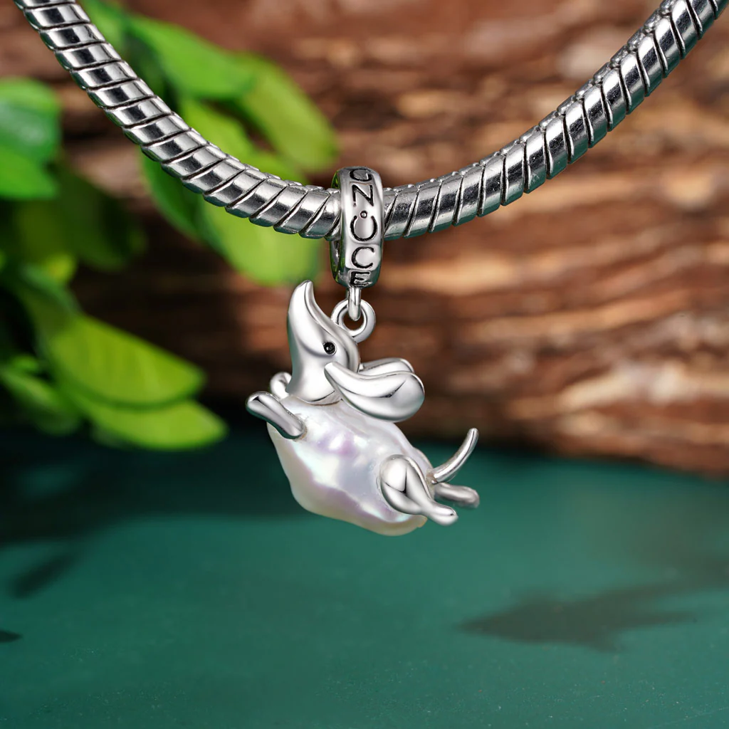 Gnoce Irregular Pearl Dachshund Dog Charm Platinum-plated Silver Blend - Image 3