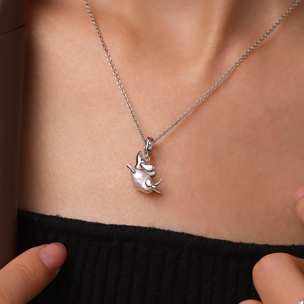 Gnoce Irregular Pearl Dachshund Dog Charm Platinum-plated Silver Blend - Image 5