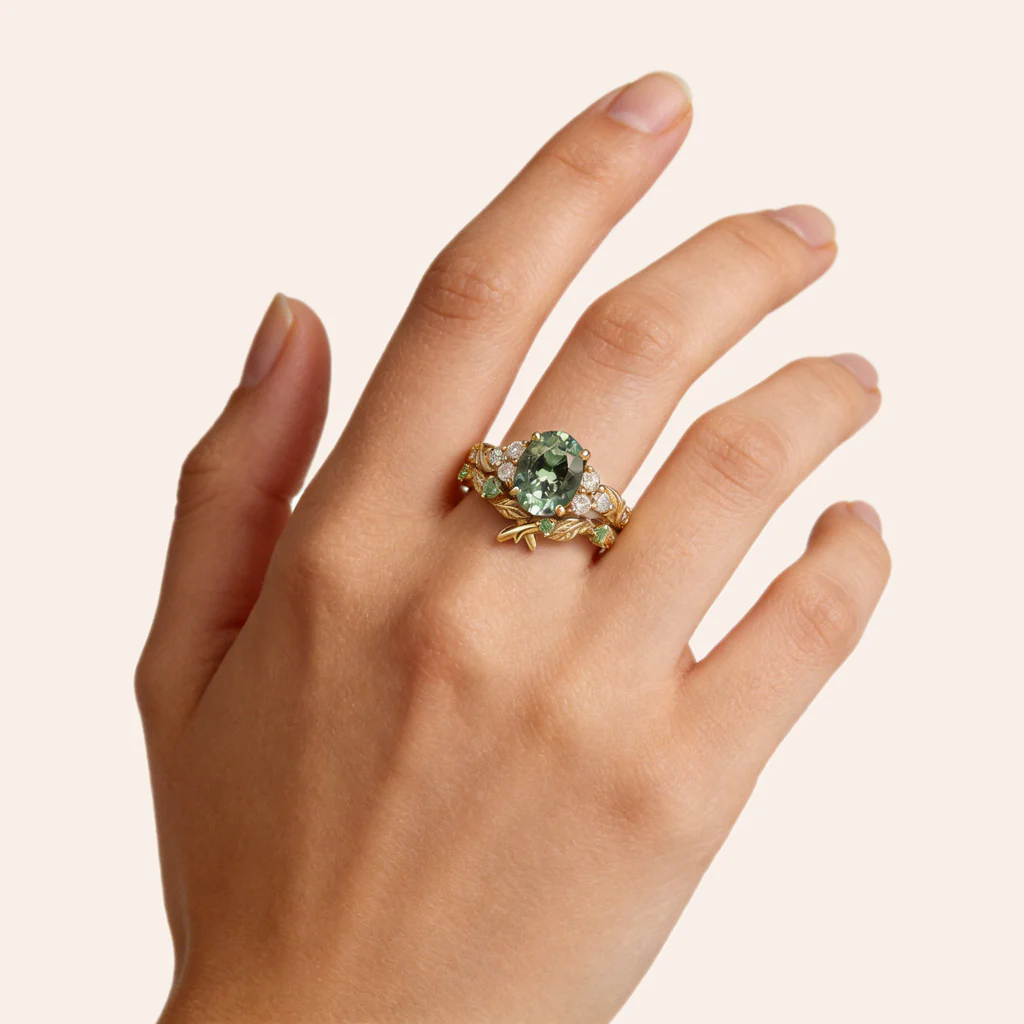 Gnoce Nature-Inspired Leaf Oval-Cut Engagement Ring Set - Image 2