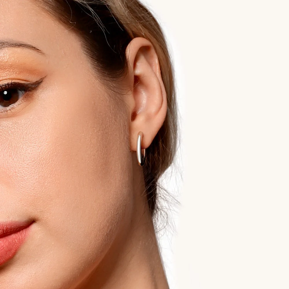 Gnoce Lightweight Open Hoop Earrings Platinum-plated Silver Blend - Image 6