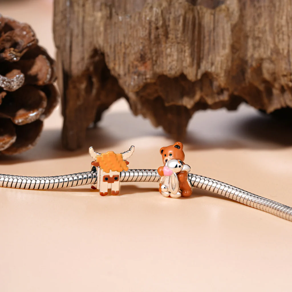 Gnoce Little Bear Hugs Bunny Friendship Charm Platinum-plated Silver Blend - Image 3