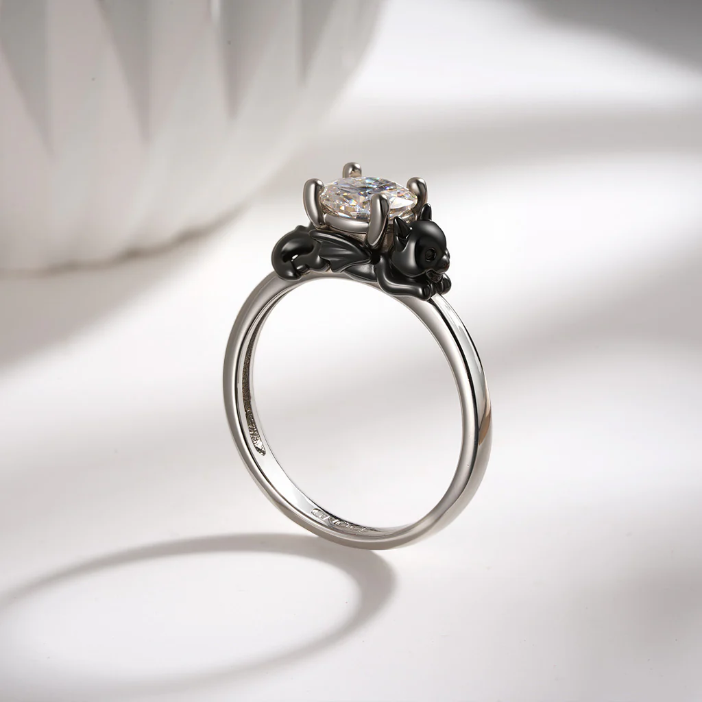 Gnoce Little Black Dragon Embraces Moissanite Ring Platinum-plated Silver Blend - Image 7