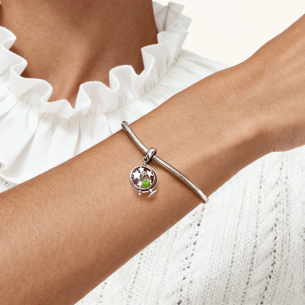 Gnoce Little Boy Globe Glow-in-the-Dark Charm Platinum-plated Silver Blend - Image 2