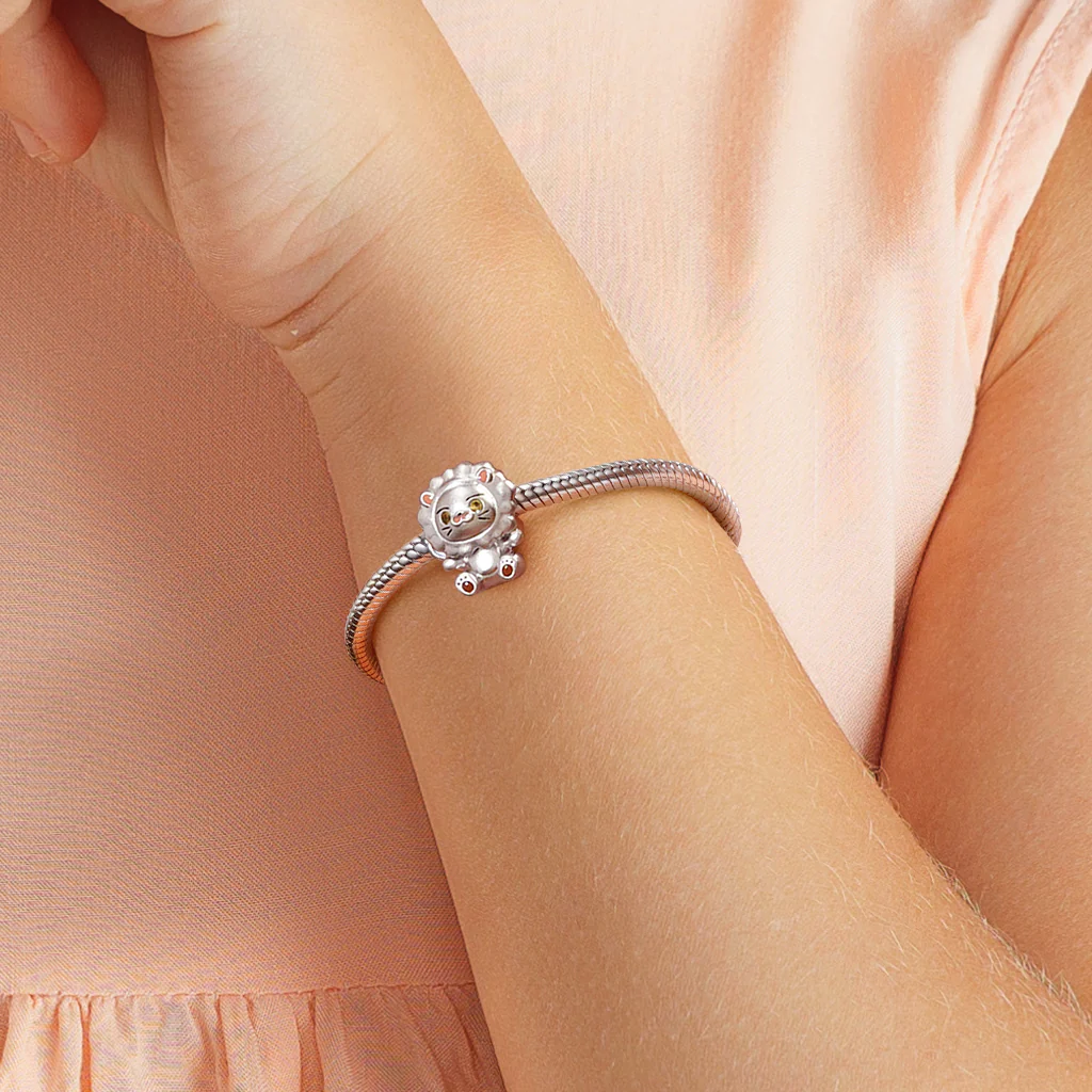 Gnoce Little Lion Animal Charm - Image 5
