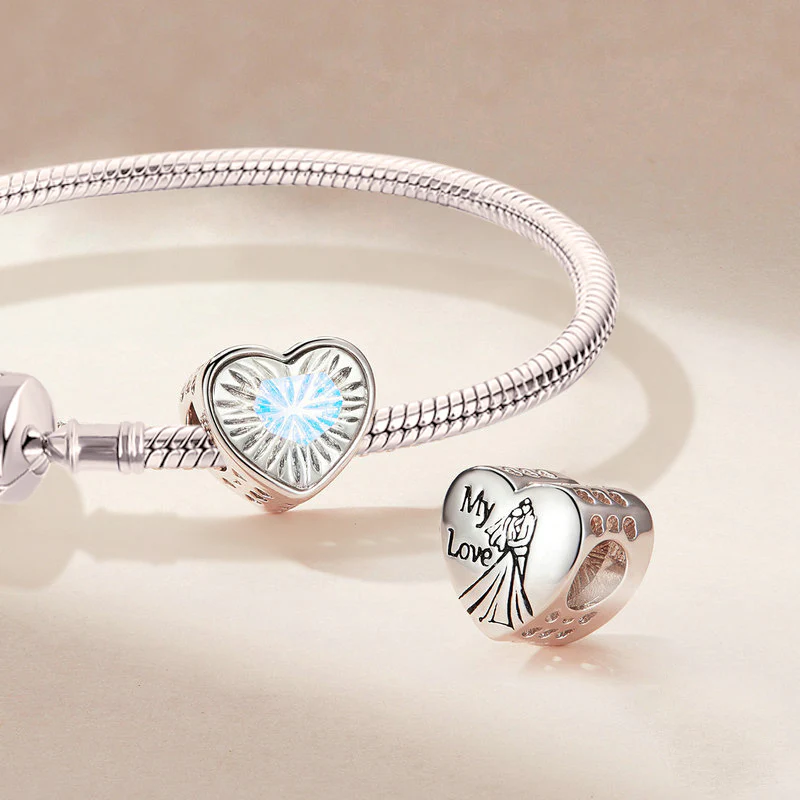 Gnoce Sparkling Love Heart Gift Charm - Image 2
