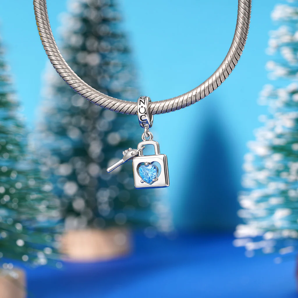 Gnoce Birthstone Love Lock & Key Charm Platinum-plated Silver Blend - Image 4