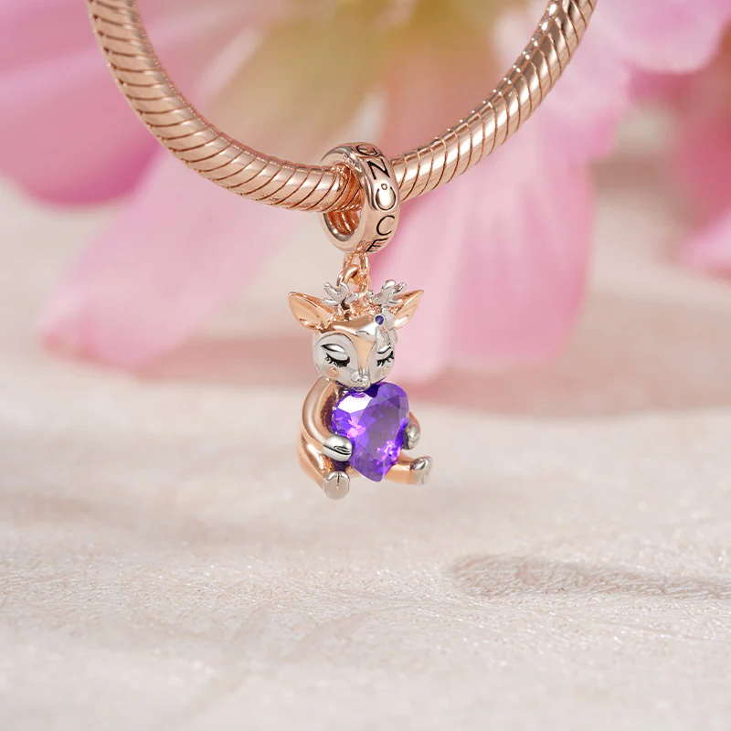 Gnoce Lovely Deer Embraces Heart Gem Charm Platinum-plated Silver Blend - Image 3