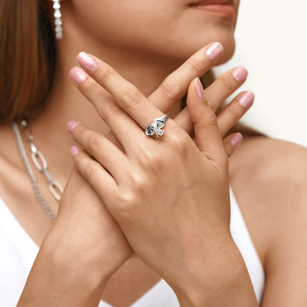 Gnoce "Lucky Elephant" Ring Platinum-plated Silver Blend - Image 4