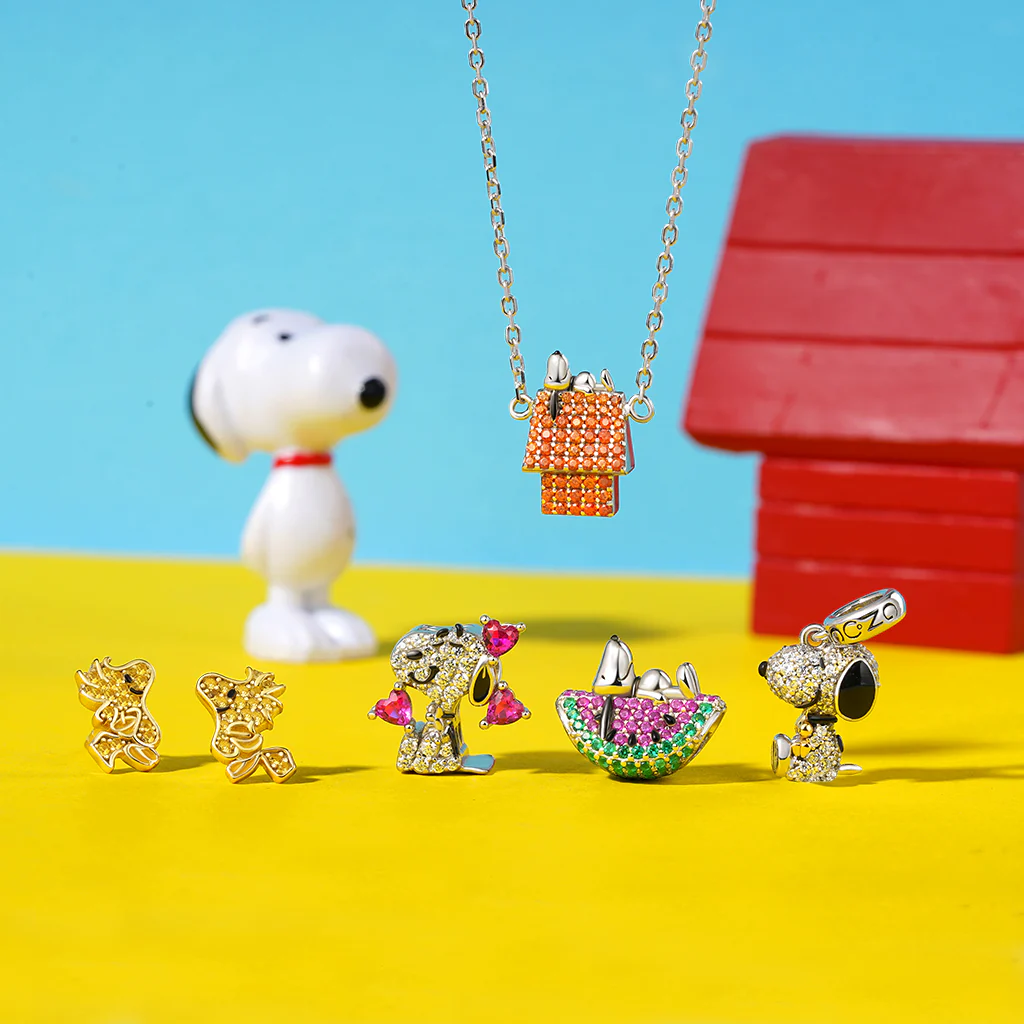 Gnoce Peanuts Lying Snoopy Watermelon Diamond Charm - Image 4