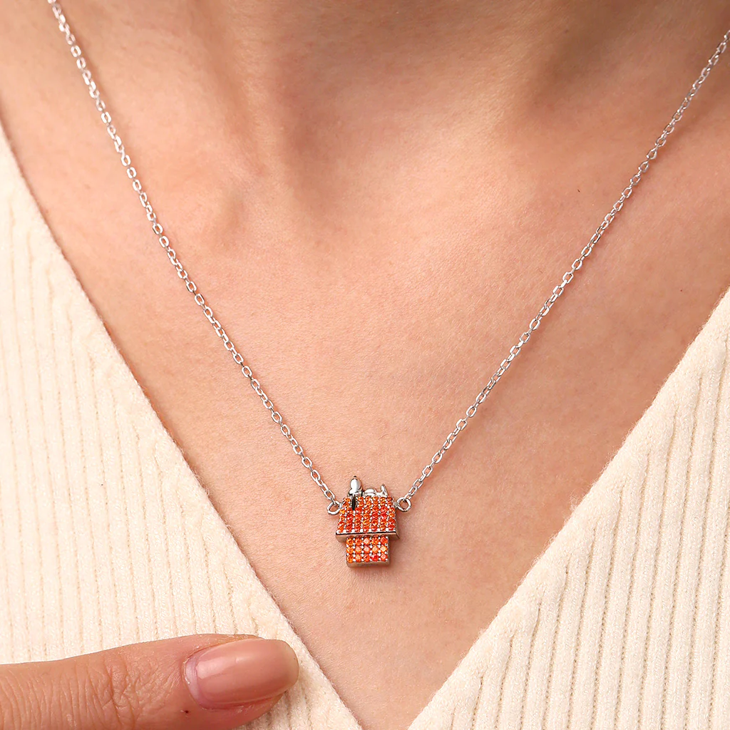 Gnoce Peanuts Lying Snoopy Doghouse Diamond Necklace - Image 7