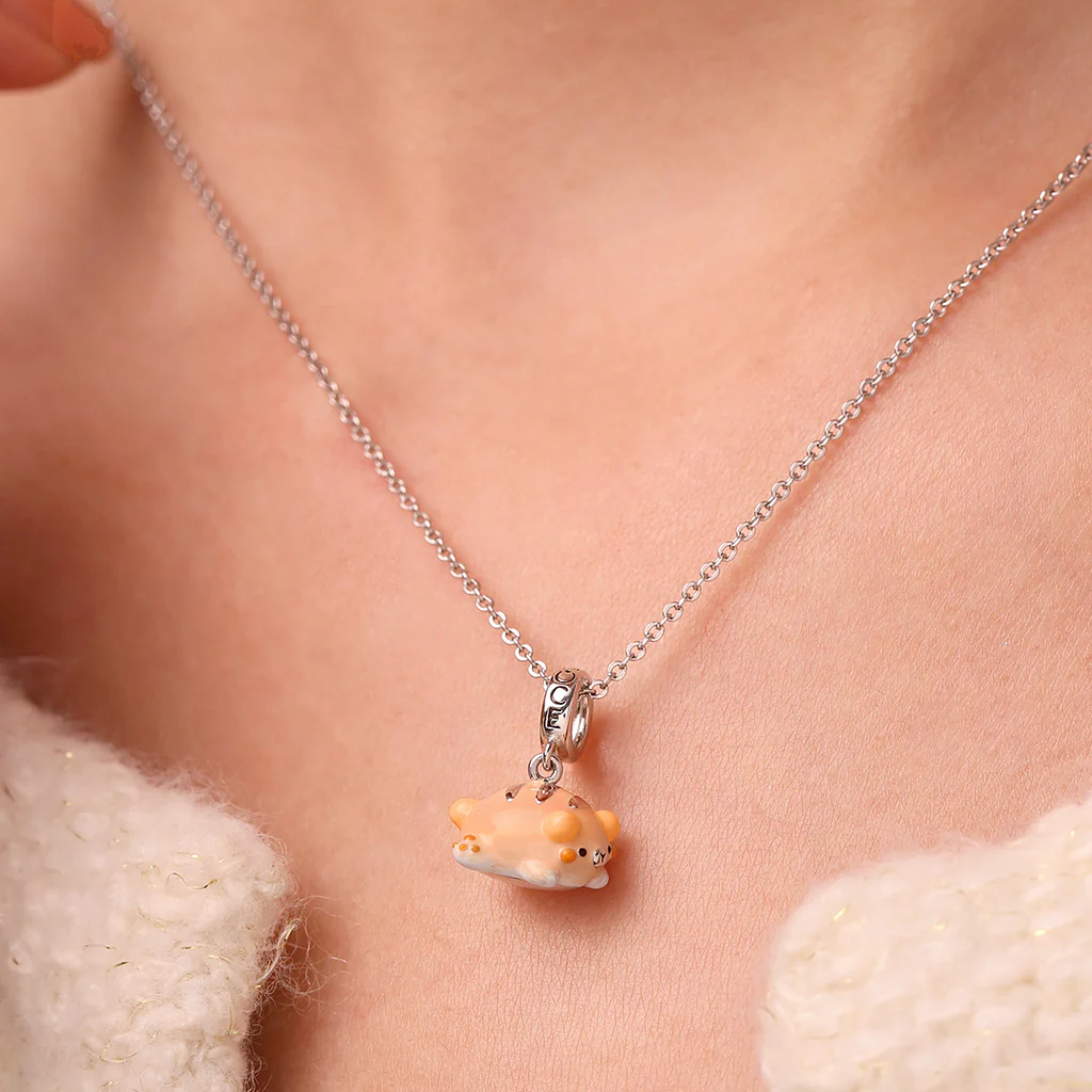 Gnoce Maku the Bread Bear Charm Platinum-plated Silver Blend - Image 6