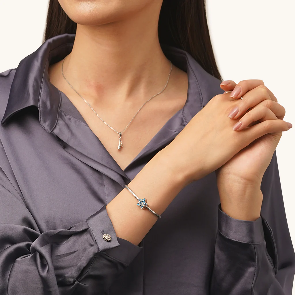 Gnoce Mechanical Star Charm - Image 4