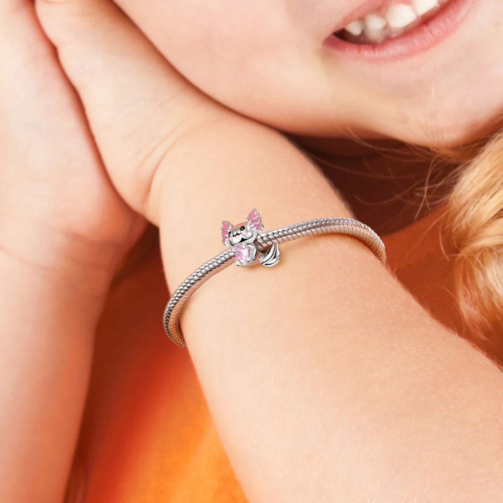 Gnoce Mexican Axolotl Embraces Heart Gemstone Charm Platinum-plated Silver Blend - Image 4