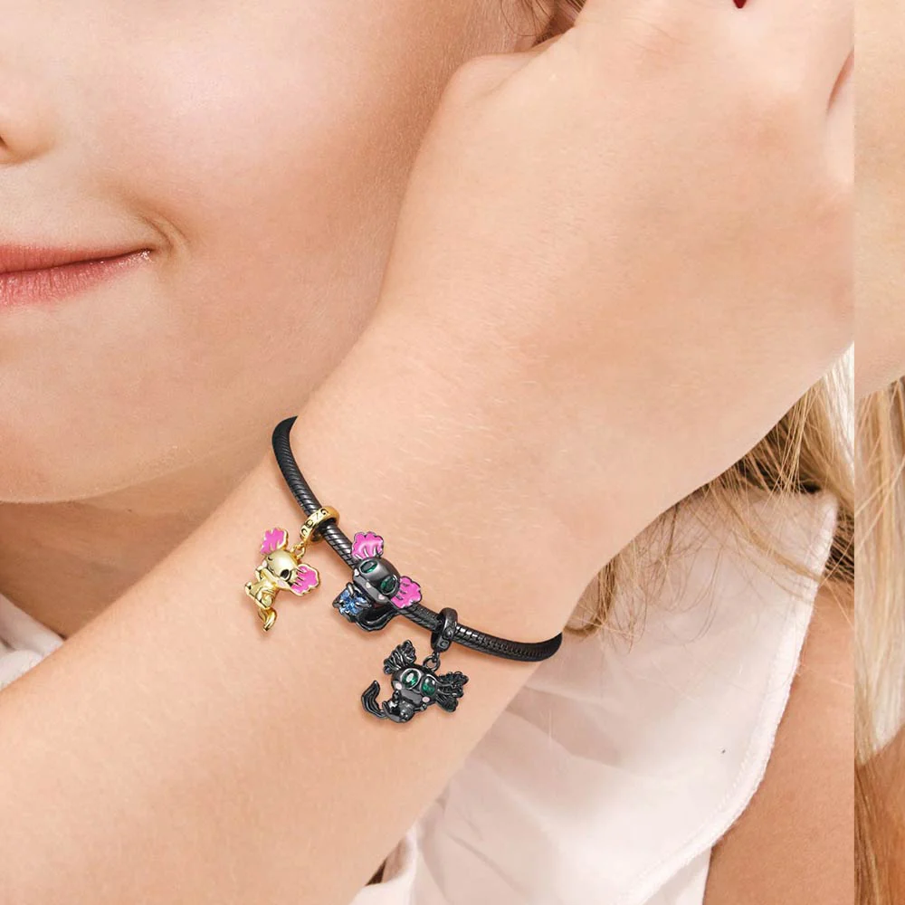 Gnoce Mexican Axolotl Embraces Heart Gemstone Charm Platinum-plated Silver Blend - Image 4