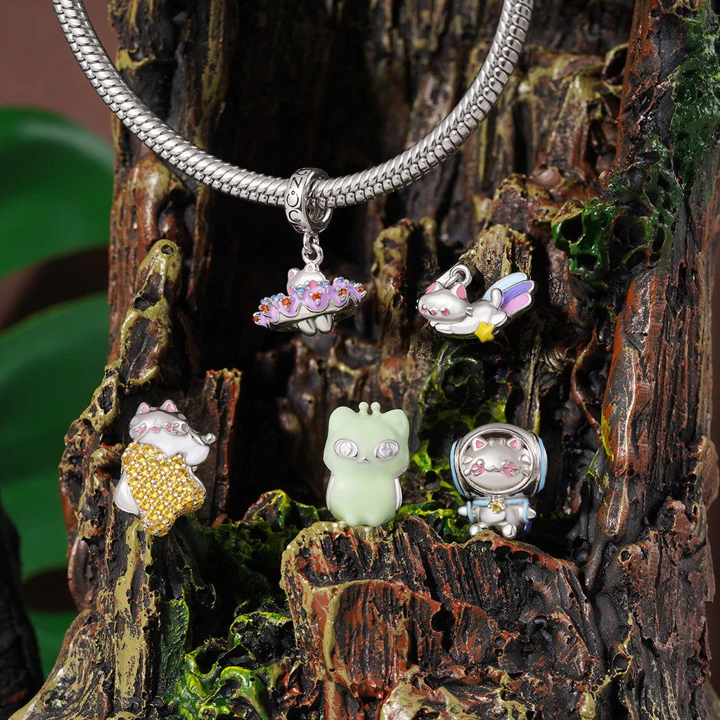Gnoce Milkko Star Cat Charm Platinum-plated Silver Blend - Image 3