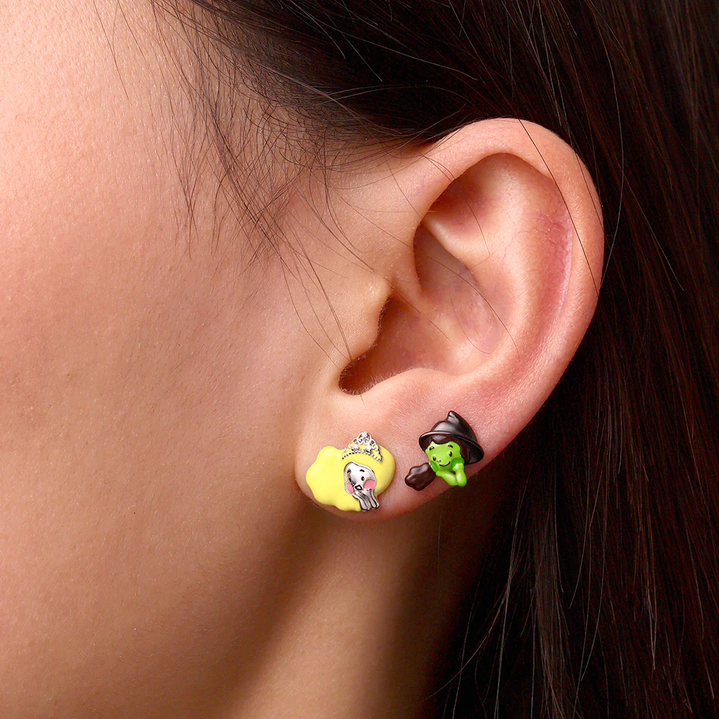 Gnoce Mismatched Wicked Witch Stud Earrings - Image 5