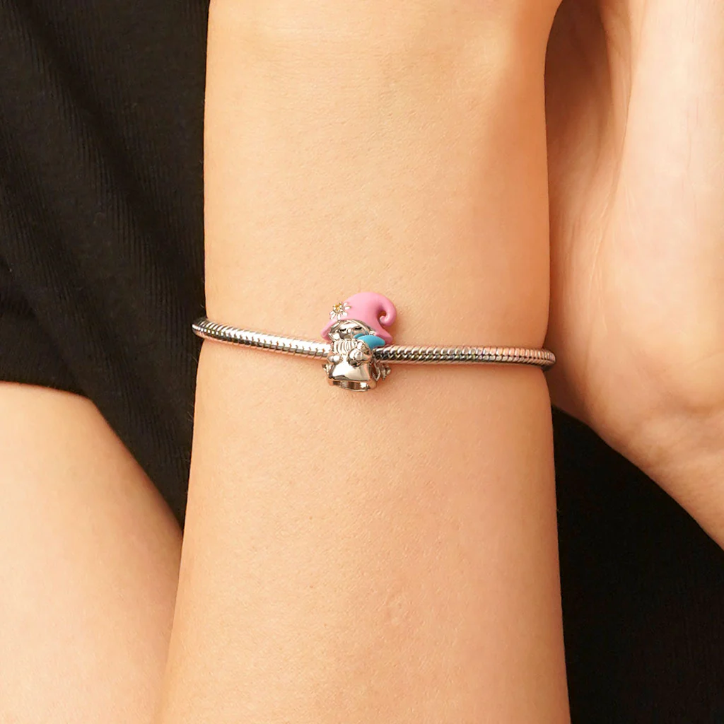 Gnoce Warm Mother's Day Gnome Charm Platinum-plated Silver Blend - Image 5