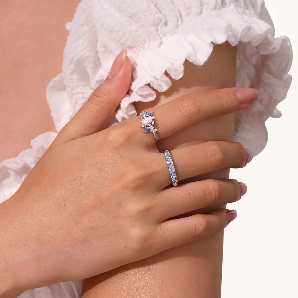 Gnoce Oval-cut Diamond Vine Women's Ring Platinum-plated Silver Blend - Image 4