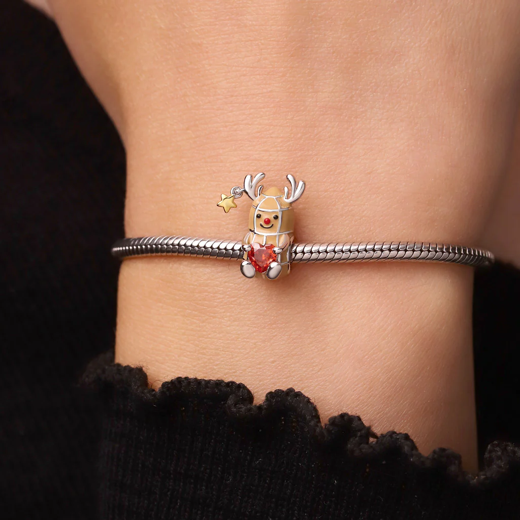 Gnoce Peanut Reindeer Embraces Heart Charm Platinum-plated Silver Blend - Image 7