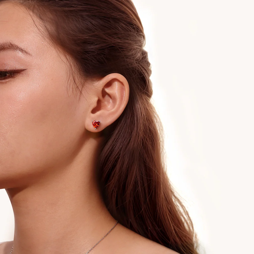 Gnoce Peanuts "Find Your True Love" Snoopy Heart Stud Earrings - Image 5