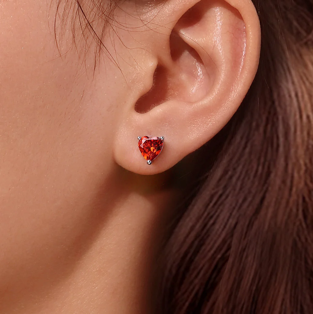Gnoce Peanuts "Find Your True Love" Snoopy Heart Stud Earrings - Image 6