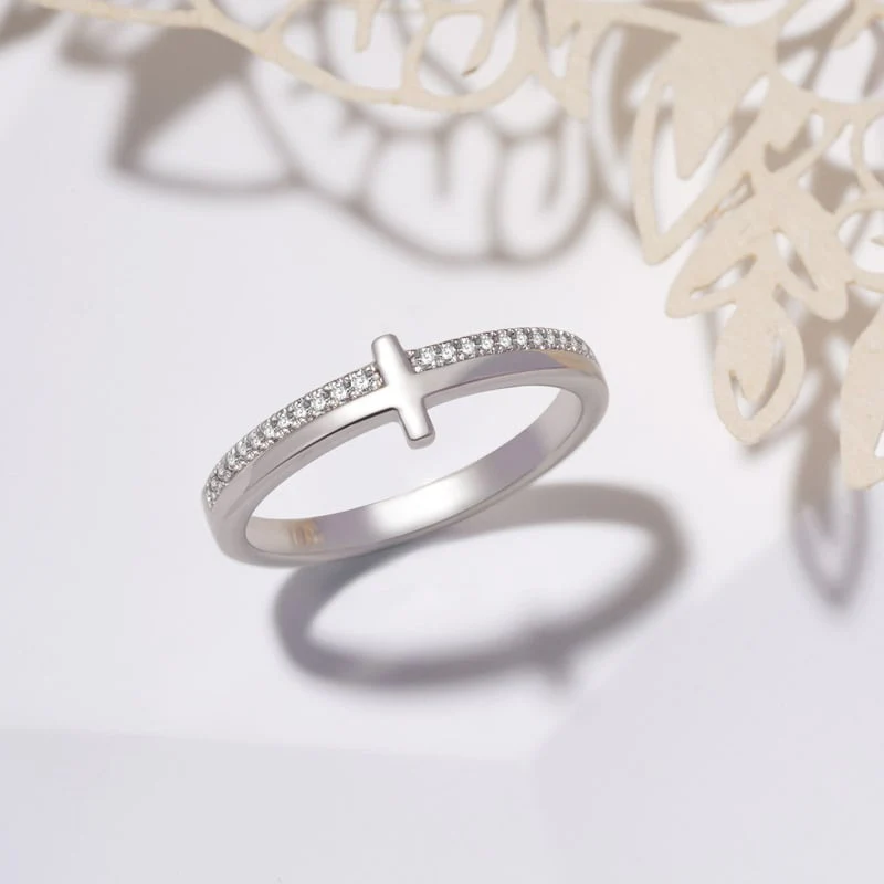 Gnoce Petite Cross Silver Band Ring Platinum-plated Silver Blend - Image 3
