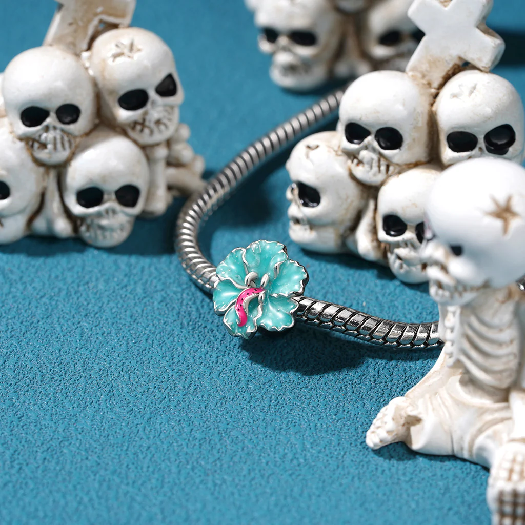Gnoce Glow-in-the-Dark Piranha Flower Charm Platinum-plated Silver Blend - Image 4