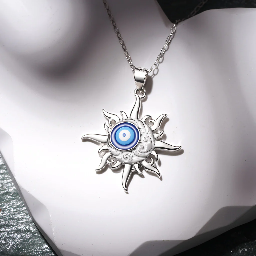 Gnoce Powerful Evil Eye Necklace - Image 4
