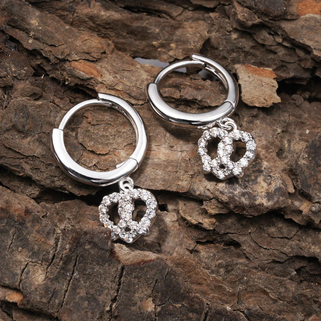 Gnoce Pretzel Food Hoop Earrings Platinum-plated Silver Blend - Image 3