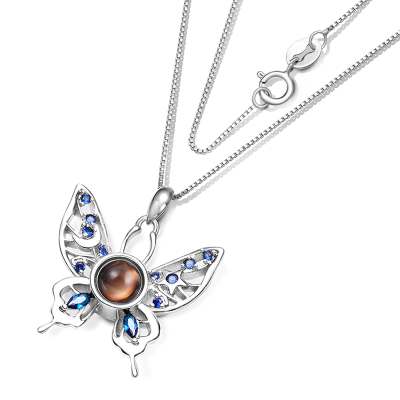 Gnoce Projection Butterfly Personalized Photo Necklace - Image 4