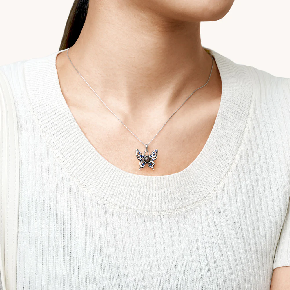 Gnoce Projection Butterfly Personalized Photo Necklace - Image 5