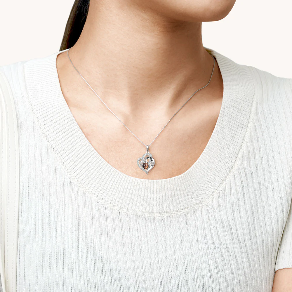 Gnoce Projection Love Heart Personalized Photo Necklace - Image 3